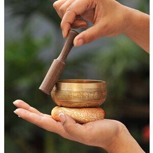 Plain Etched Om Tibetan Singing Bowl meditation bowl